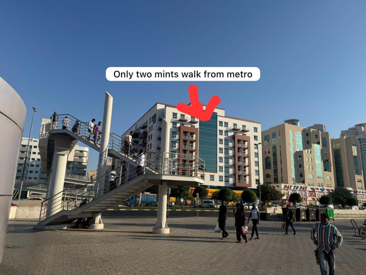 Backpackers Heaven ! 18 Beds In A 2 Bedroom Apartment In Front Of Union Metro Station Diera Dubaj Kültér fotó
